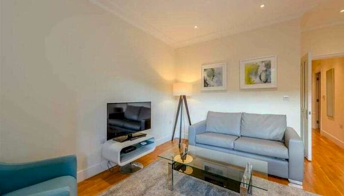 2 Bedroom Apartment To Rent In Hamlet Gardens, 290 King Street, Hammersmith, W6