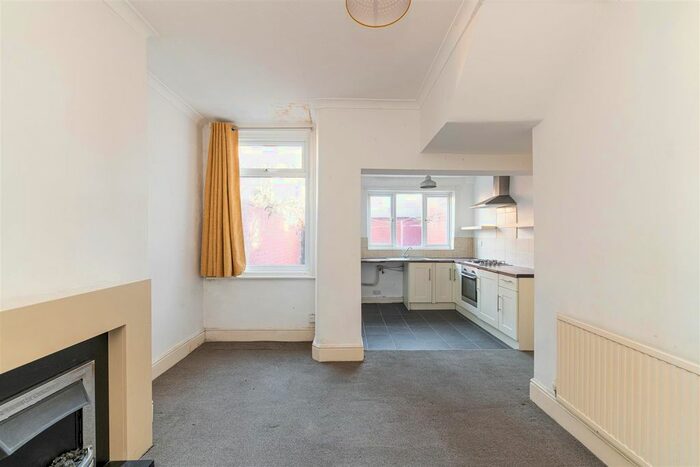 2 Bedroom Terraced House To Rent In Athol Street, Middlesbrough TS1