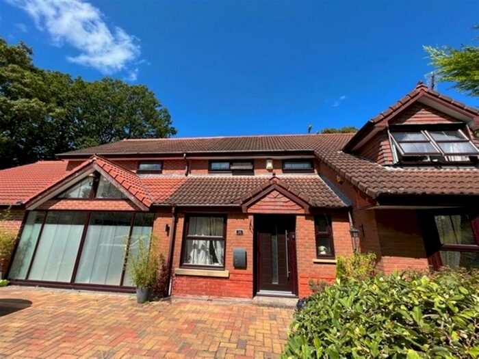 4 Bedroom Detached House To Rent In Strutt Close, Edgbaston, Birmingham, B15