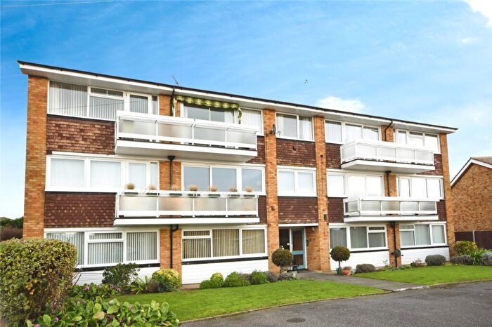 2 Bedroom Flat For Sale In Dungannon Chase, Thorpe Bay, Essex, SS1