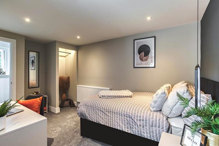 Studio To Rent In Room, Macklin Street, DE1
