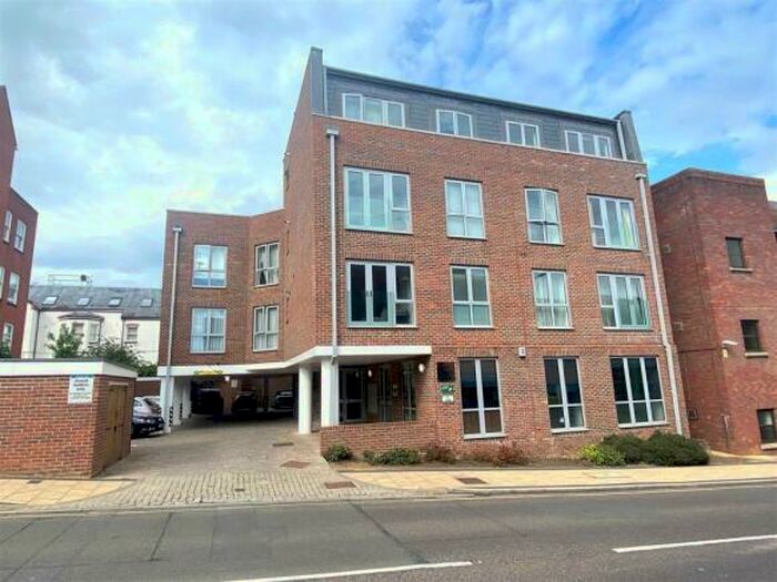 1 Bedroom Apartment To Rent In Victoria Street, St. Albans, Hertfordshire, AL1