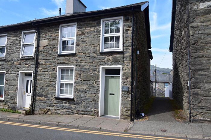 3 Bedroom House For Sale In Manod Road, Blaenau Ffestiniog, LL41