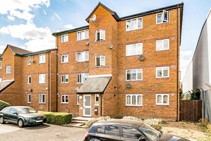 1 Bedroom Flat For Sale In Sybil Phoenix Close, Deptford, SE8