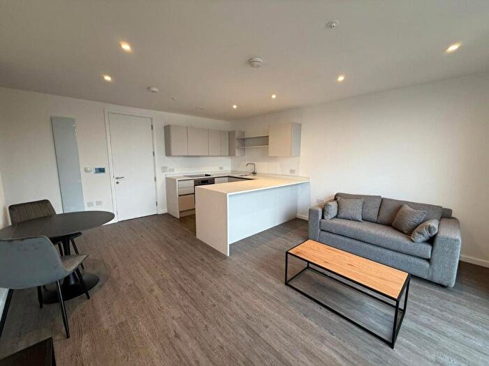 1 Bedroom Apartment To Rent In Graphene, Uptown, Salford, M3