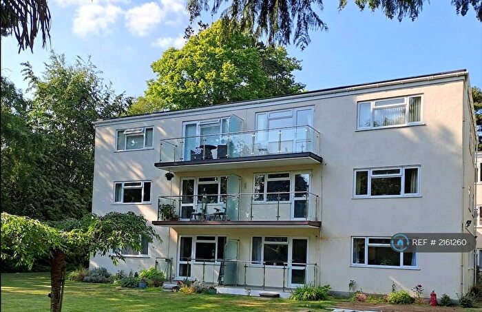 2 Bedroom Flat To Rent In Portarlington Road, Bournemouth, BH4