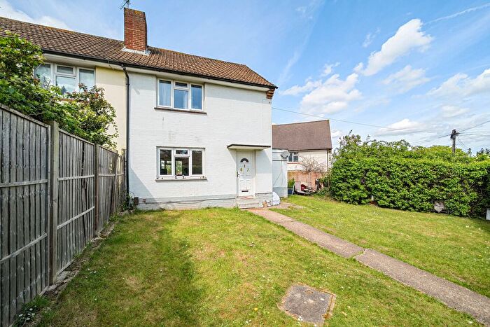 2 Bedroom Semi Detached House For Sale In Imperial Way, Chislehurst, BR7