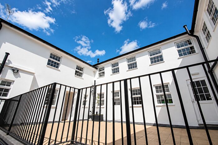1 Bedroom Flat To Rent In Maidenhead Street, Hertford, SG14