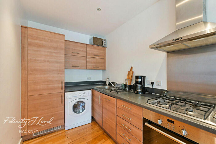 1 Bedroom Flat For Sale In Dalston Lane, Hackney, E8