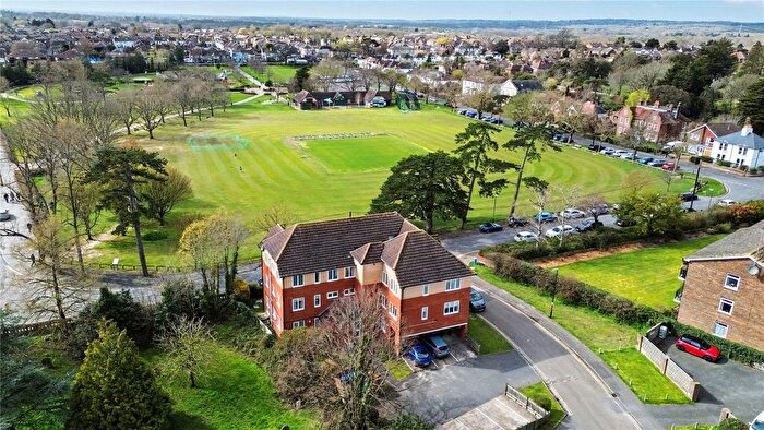 2 Bedroom Flat For Sale In St Johns Court, St Johns Road, Burgess Hill, West Sussex, RH15