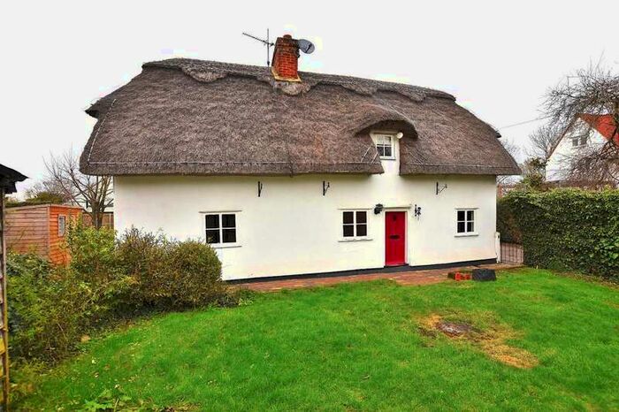 4 Bedroom Cottage To Rent In The Street, High Easter, CM1
