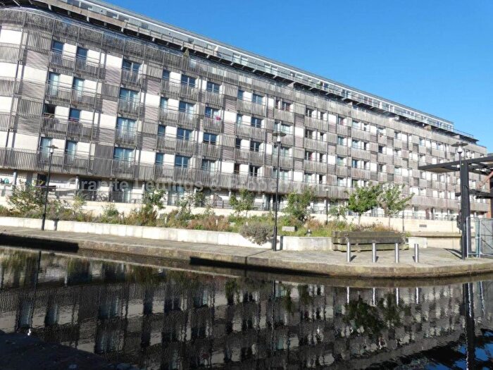 2 Bedroom Flat To Rent In Vantage Quay, Brewer Street, Northern Quarter, Manchester, M1