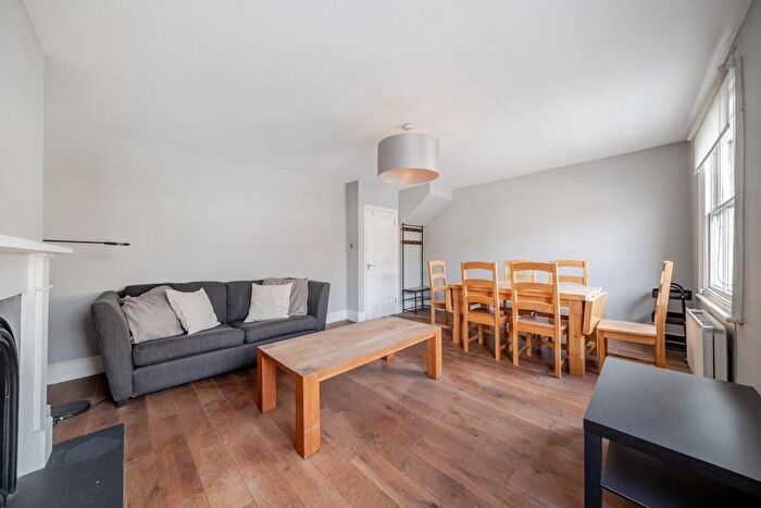 2 Bedroom Property To Rent In Oberstein Road, London, SW11