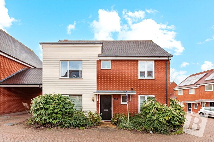 4 Bedroom Detached House For Sale In Fairway Drive, Channels, Essex, CM3