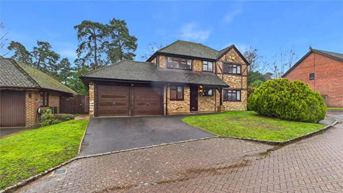 4 Bedroom Detached House For Sale In Bagshot, Surrey, GU19