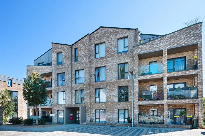 2 Bedroom Flat For Sale In Breakspear Gardens, Colliers Wood, SW19