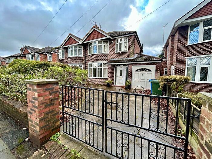 3 Bedroom Semi Detached House To Rent In Lostock Road, Manchester, M41