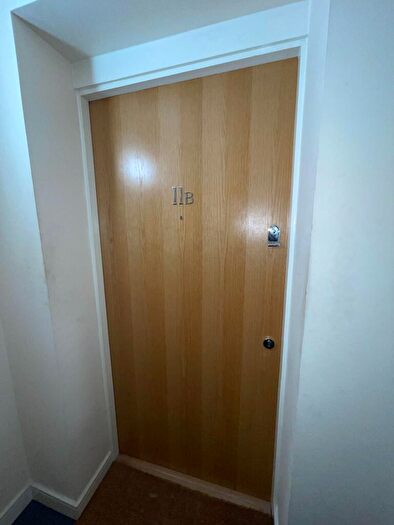 1 Bedroom Flat To Rent In B High Street, Waltham Cross, EN8