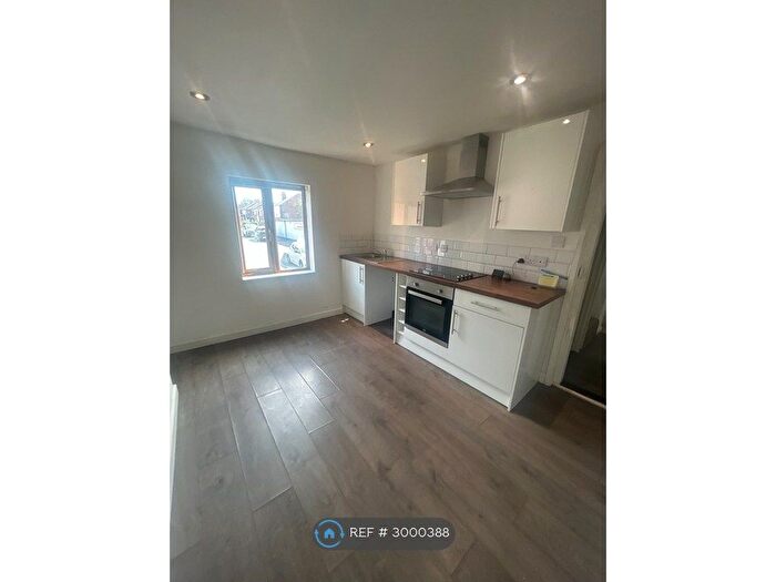2 Bedroom Semi Detached House To Rent In Moor St, Derby, DE21