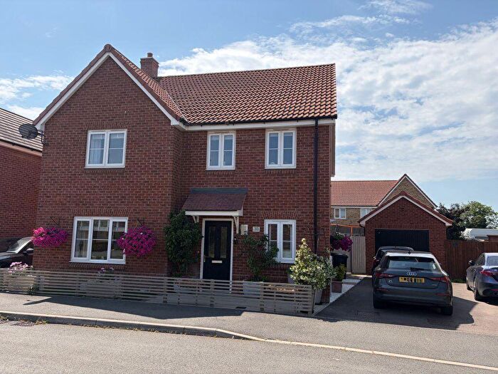 4 Bedroom Detached House To Rent In Robinson Avenue, Houghton Conquest, Bedfordshire, MK45