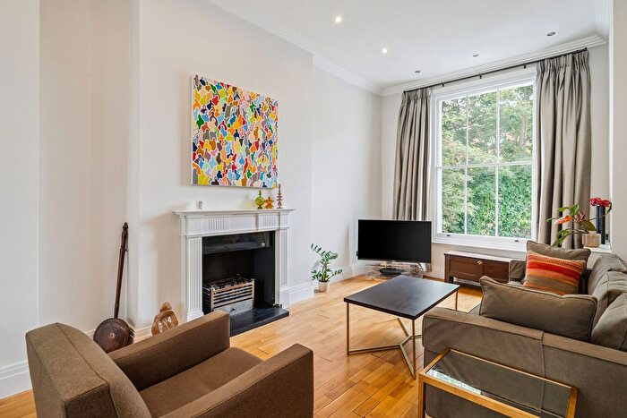 4 Bedroom End Terrace House For Sale In Devonport Road, London, W12