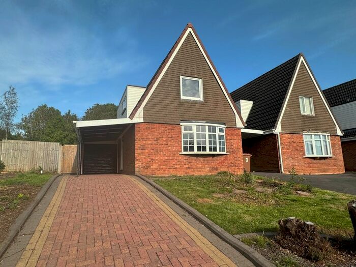 3 Bedroom Property To Rent In Giles Road, Lichfield, WS13