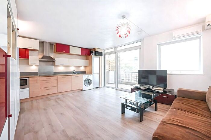 2 Bedroom Flat To Rent In Holly Court, John Harrison Way, SE10