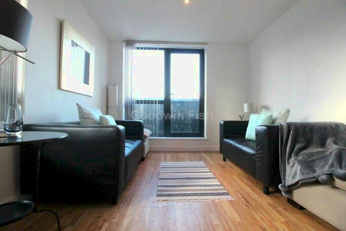 2 Bedroom Apartment To Rent In St Mary`s Street, Manchester, M3
