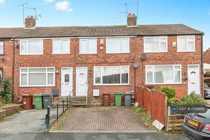 3 Bedroom Terraced House To Rent In Springfield Rise, Horsforth, Leeds, LS18