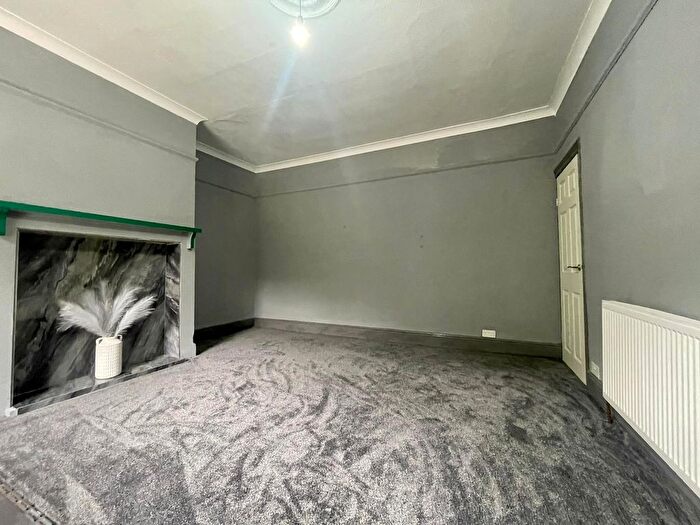 2 Bedroom Terraced House To Rent In Bromley Street, Batley, WF17