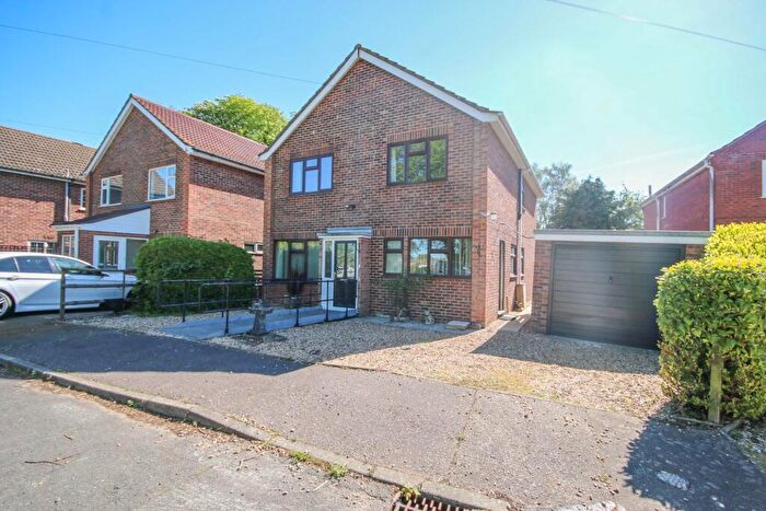 4 Bedroom Detached House For Sale In Appledore Close, South Wootton, King's Lynn, PE30