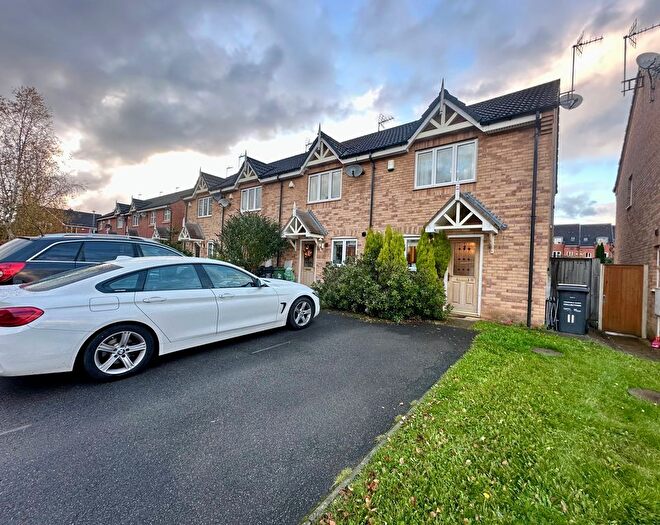 2 Bedroom Town House To Rent In Newstead Way, Loughborough, LE11