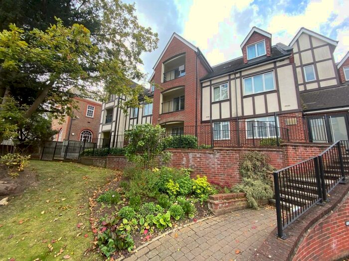 2 Bedroom Apartment To Rent In Emerson House, Hornchurch, RM11