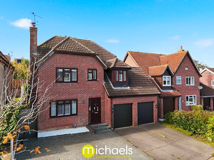 4 Bedroom Detached House For Sale In Goldcrest Close, Colchester, Colchester, CO4