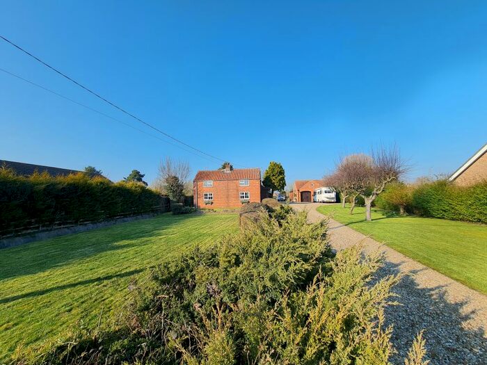 4 Bedroom Cottage To Rent In Lowthorpe, Southrey, LN3