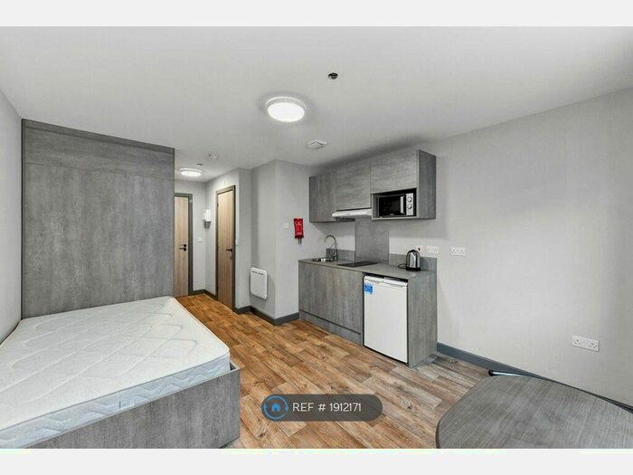 Studio To Rent In Babington Lane, Derby, DE1