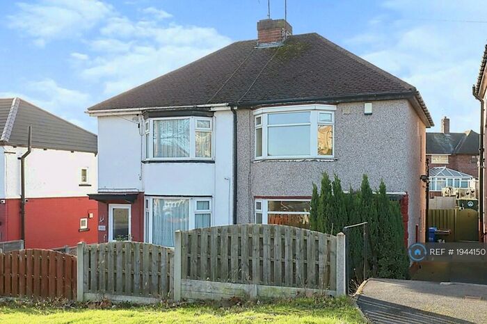2 Bedroom Semi-Detached House To Rent In Retford Road, Sheffield, S13