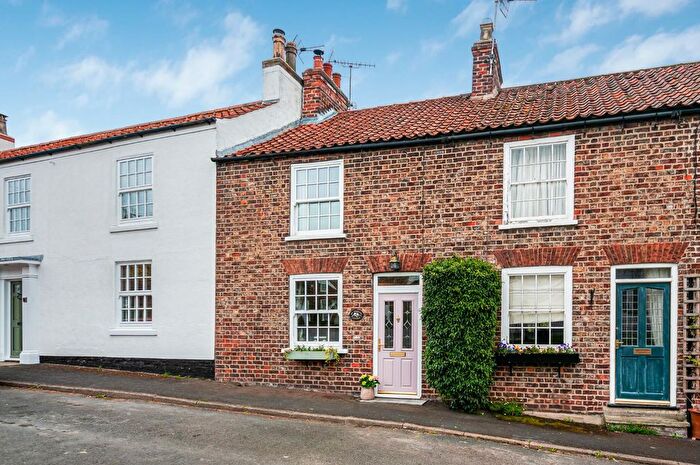 2 Bedroom Property For Sale In Mrs Crackers Cottage, The Green, Lund, Driffield, YO25