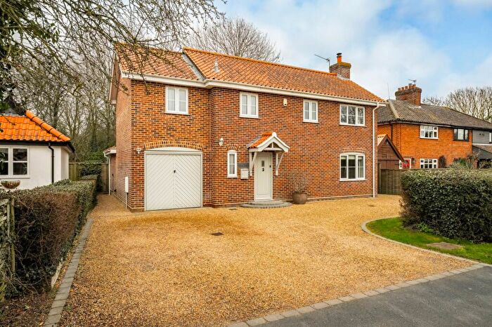 3 Bedroom Detached House For Sale In Church Road, Wacton, NR15