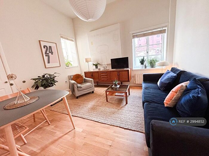 2 Bedroom Flat To Rent In Broad Wynd, Edinburgh, EH6
