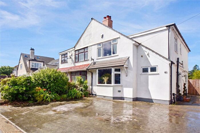4 Bedroom Semi-Detached House For Sale In Baldwyns Park, Bexley, Kent, DA5