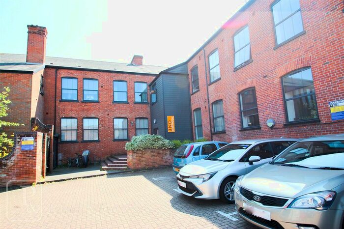 1 Bedroom Flat To Rent In Whitewell Road, Colchester, Essex, CO2