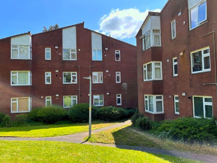 Houses for sale & to rent in TF3 4NB, Ironmasters Way, Ketley