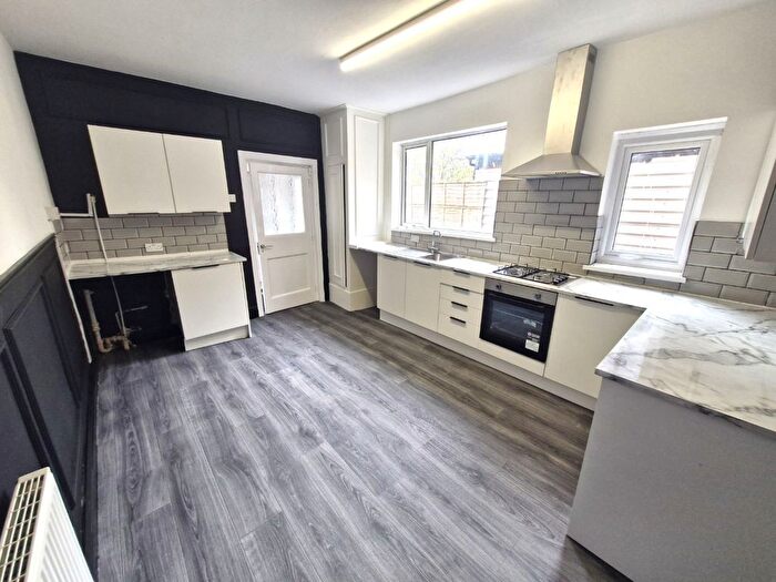 1 Bedroom Flat To Rent In Saville Road, Blackpool, FY1