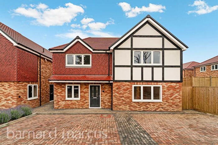 3 Bedroom Semi Detached House For Sale In Manor Road South, Esher, KT10
