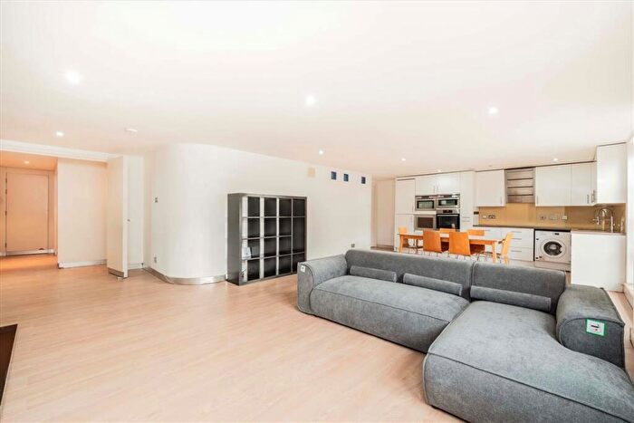 2 Bedroom Flat To Rent In Bateman's Row, Shoreditch, EC2A