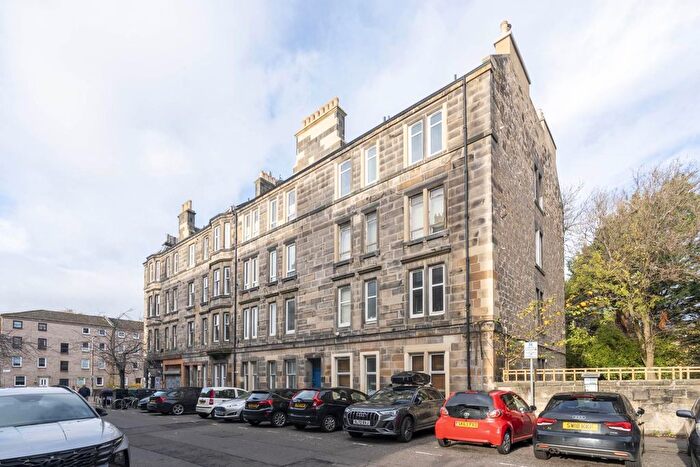 1 Bedroom Flat To Rent In Edina Street, Edinburgh, EH7