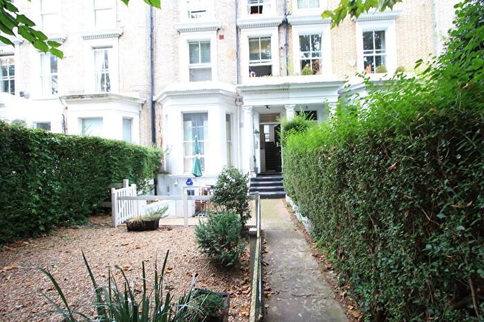 1 Bedroom Flat To Rent In Elsham Road, London, W14