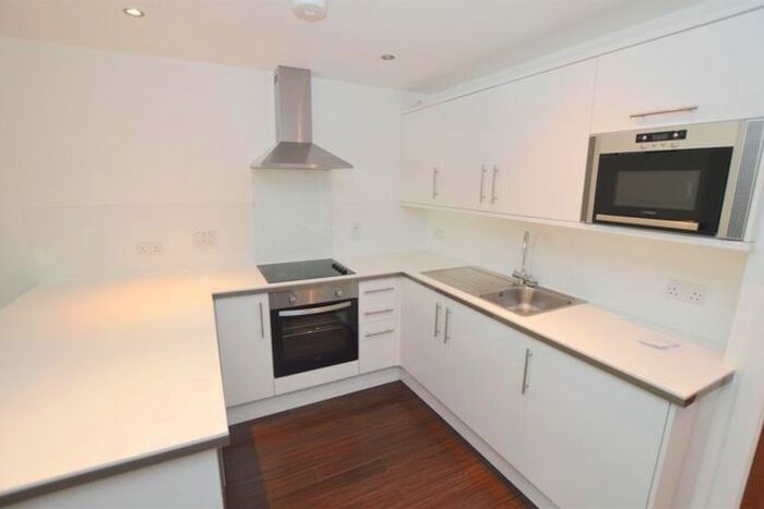 1 Bedroom Flat To Rent In London Rd, Norbury, London, SW16