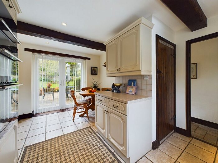 4 Bedroom Detached House For Sale In Butchers Lane, Boughton, Northampton, NN2